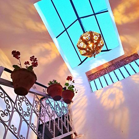 Hostel Dar Tamanart Marrakesh Exterior photo